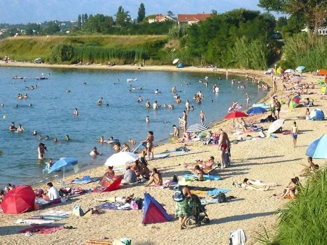 Appartement In Near Sandy